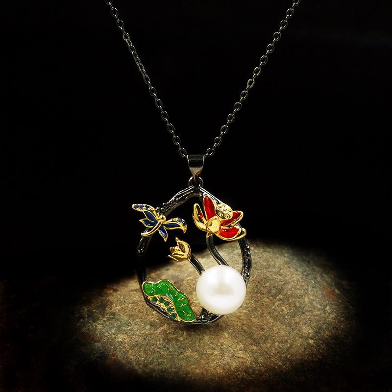Christmas Enamel Black Gold Tree Vine Lizard Natural Stone Two-Color Necklace Gift Peony Flower Copper