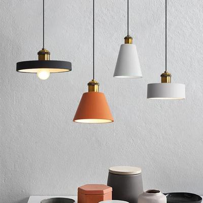 Amerikanischer E27 Kronleuchter Industriestil Esstisch Pendelleuchte Minimalistische LED-Leuchten Innenhängende Beleuchtung Raumdekor
