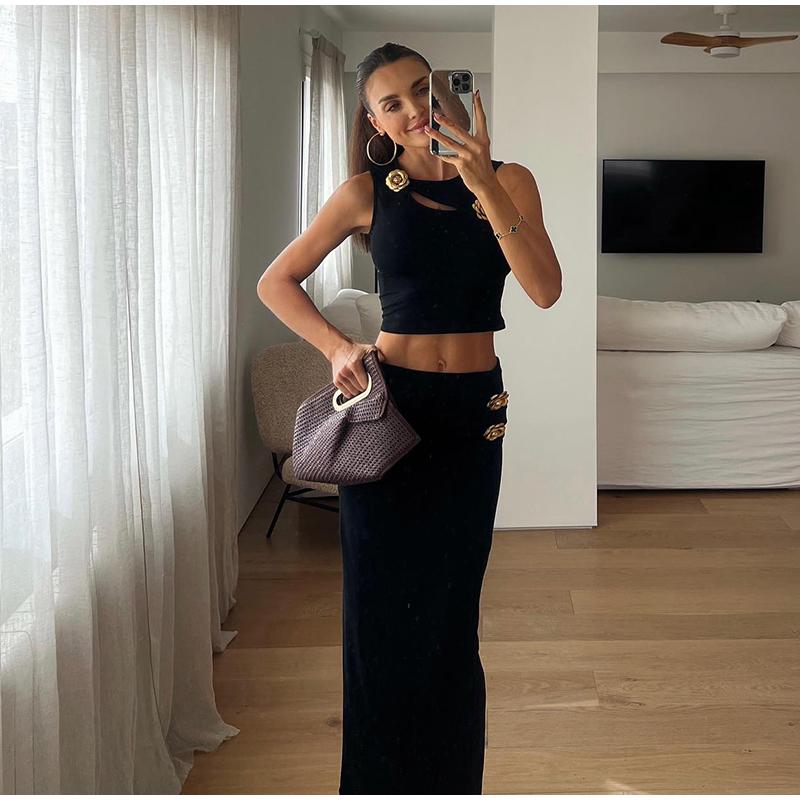Women's Skirt Sets Sexy Crop Top&Bag Hip Skirt Metal Flower Decoration Lady 2 Piece Set Slim Hollow Out Tops High Waist Maxi Skirts New Fashion Summer