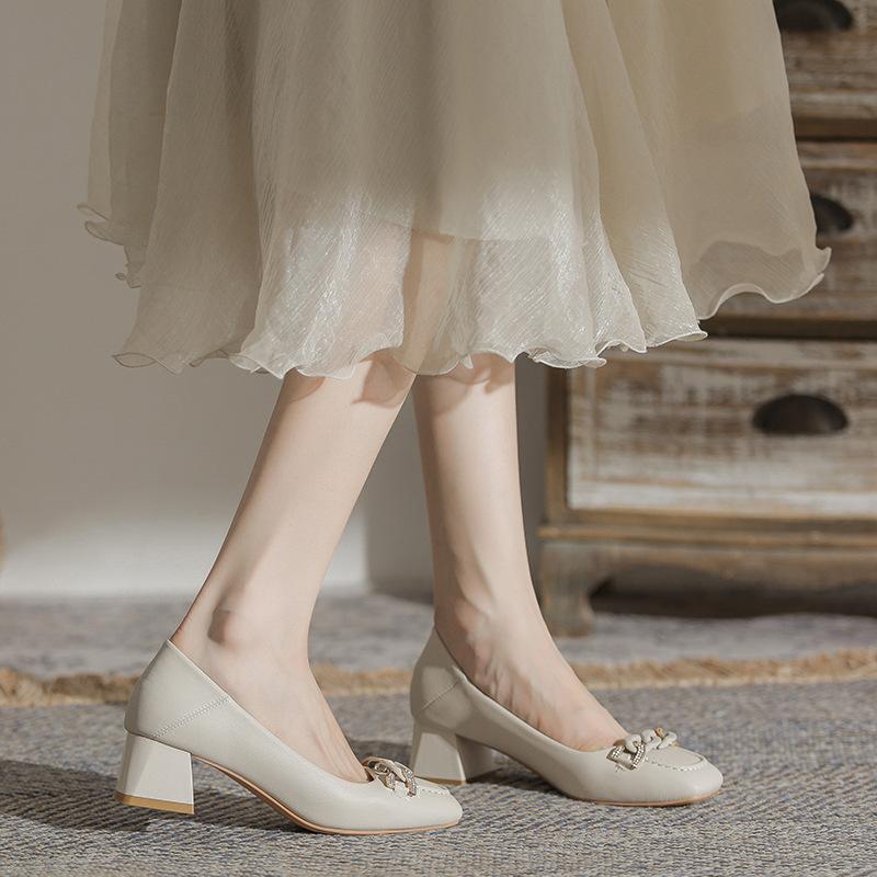 

Leather flat for Huizhou women s shoes Su Yinyin same thick heel single shoes women s Korean version of spring new high heels 40