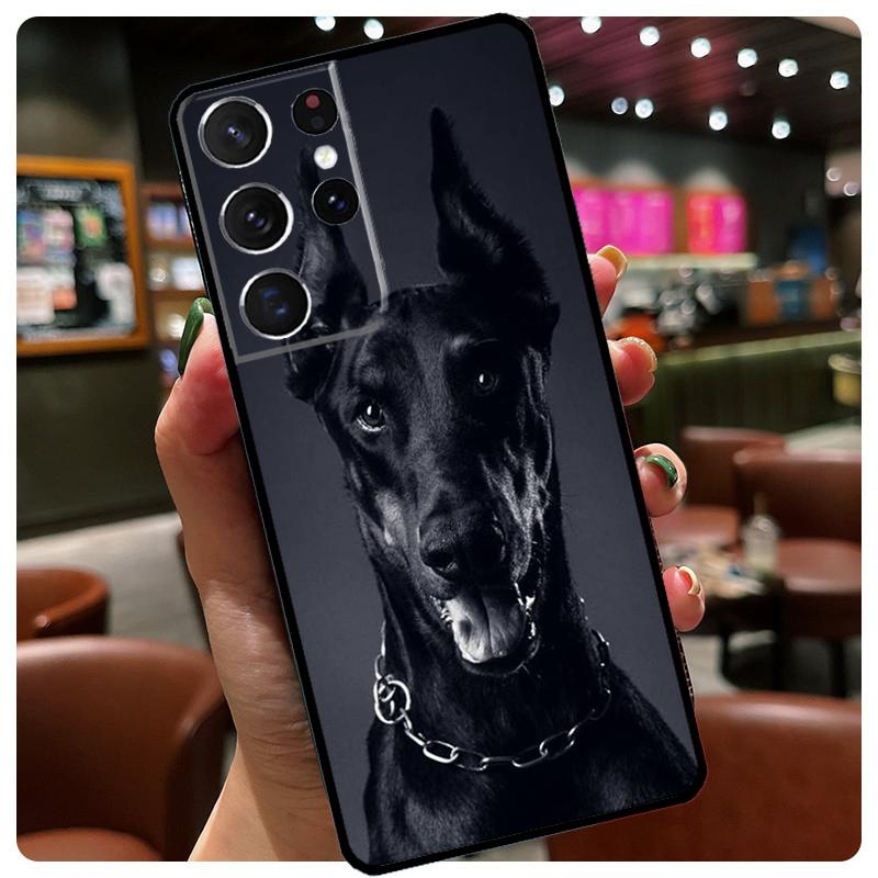 Doberman Dog Phone Case For Samsung Galaxy S25 S24 S23 S22 S21 S20 Ultra S9 S10 Plus S25 FE S24 FE Cover