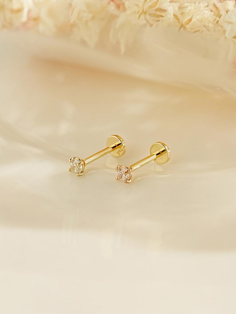 Minimalpiercing [0.8Mm] 14K Internal Moissanite Diamond Labret Nose Piercing