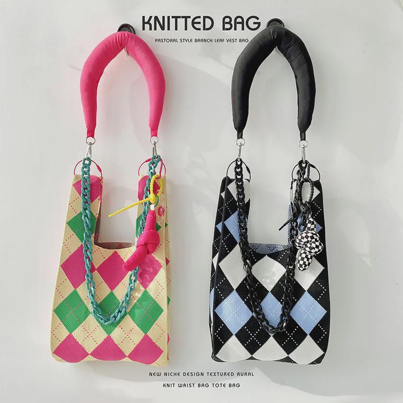 Стильная вязаная контрастная ромбовидная сумка на одно плечо с большой вместимостью