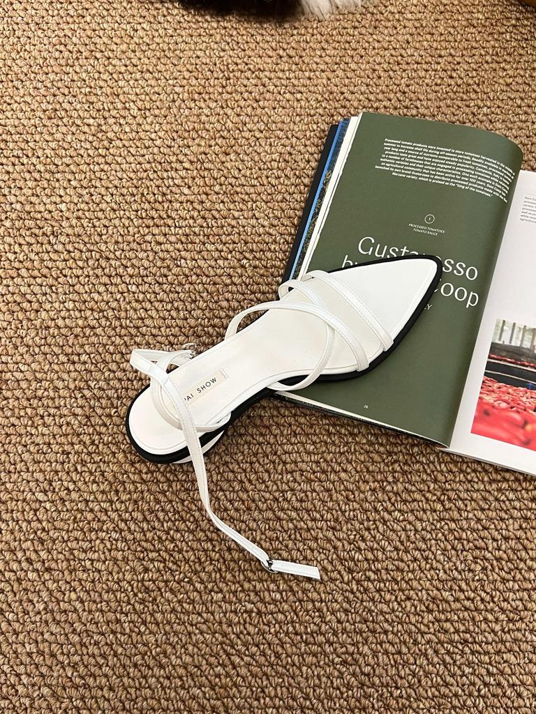 2025 spring and autumn new fashion small fragrant wind slope heel sandals girl wearing half slippers fairy strap sandals girl