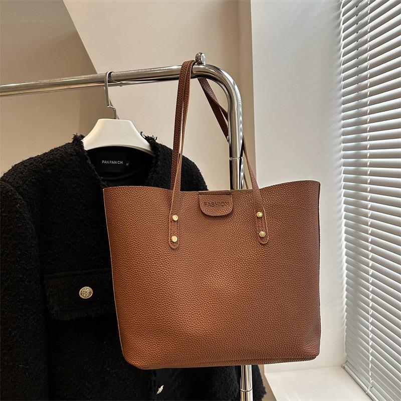 

Fashionable Vintage Shoulder Tote Bag For Women Perfect For Everyday Casual Use