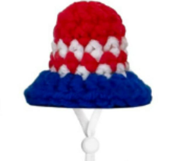 Christmas Goose Figurine Set with Hand-Crocheted Mini Pet Hats