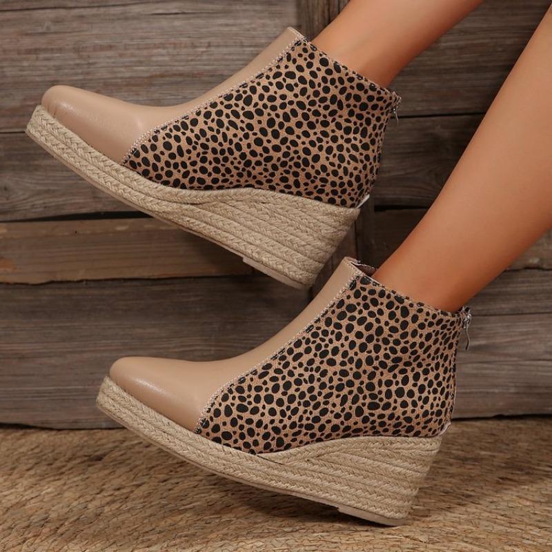Large Size Wind Leopard Print Short Women's Boots Autumn and Winter New Thick-soled Wedge Stitching Fashion Boots