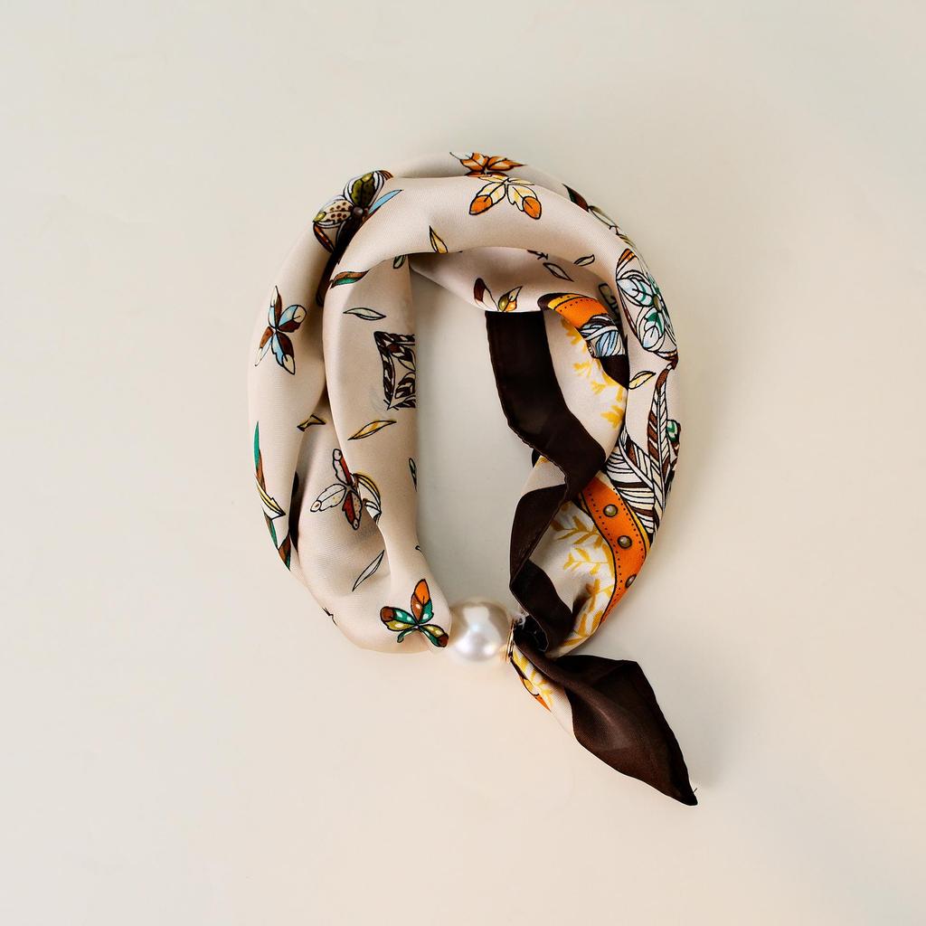 Elegante Sciarpa di Seta Magnetica con Fiori di Cashmere a Pois