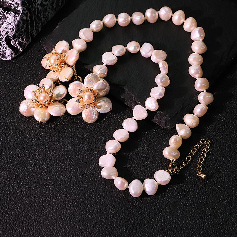 Flower Natural Freshwater Pearl Necklace Handmade Luxury Elegant Necklace for Banquet Wedding Women's Jewelry GN0273
