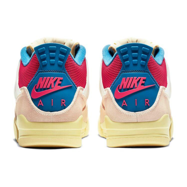 Union LA x Air Jordan 4 Retro Guava Ice Unisex sportbačiai Rožiniai Šviesiai kaulo Brigade-Mėlyni DC9533-800