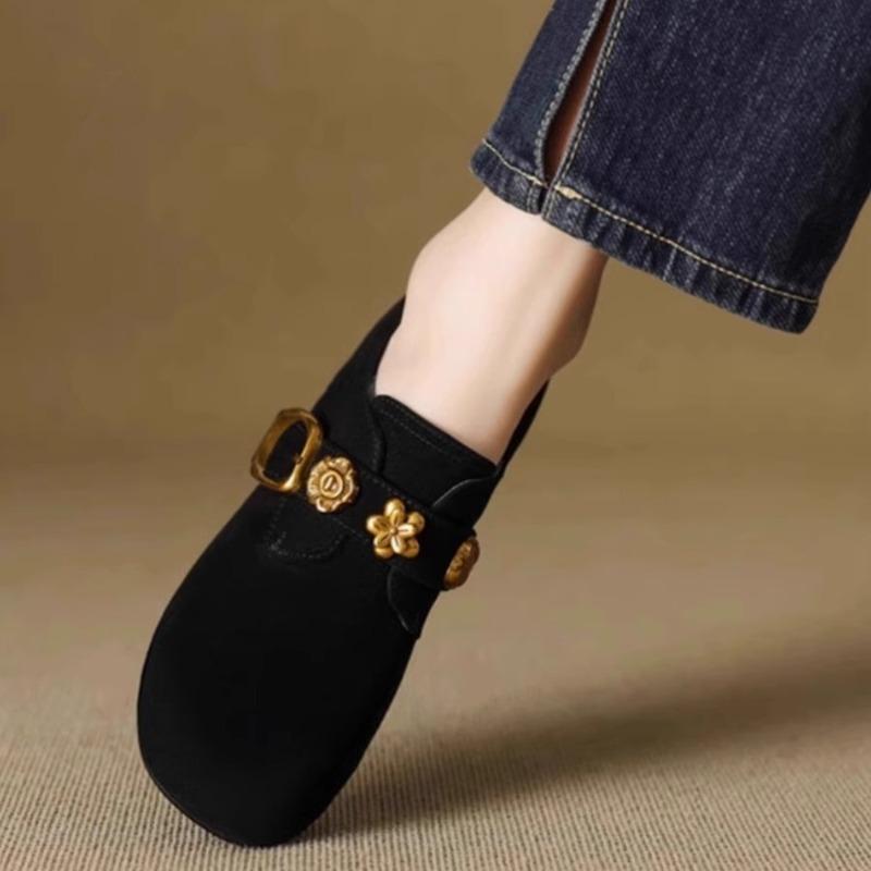 Metallschließe Blockabsatz Einzelne Schuhe Mode Quadratische Zehenpartie Tiefer Ausschnitt Wildleder Rutschfest Verschleißfest Kitten Heels