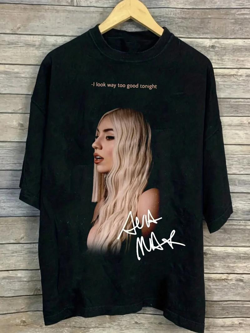 

Mens Ava Max Signature Graphic TShirt Black with signature graphic portrait design unisex street casual shortsleeved shirt 4XL