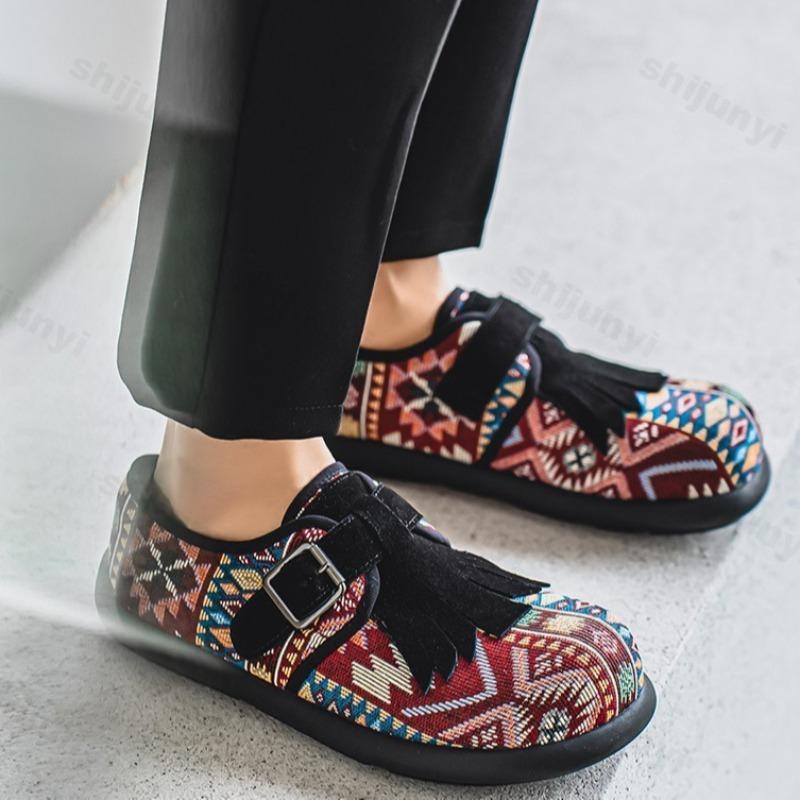 Mode 2025 Herr Casual Loafers Modetrend Tetro Nisch Tjock Sula Casual Platta Skor Slip on Bekväma Lätta canvas Sneakers