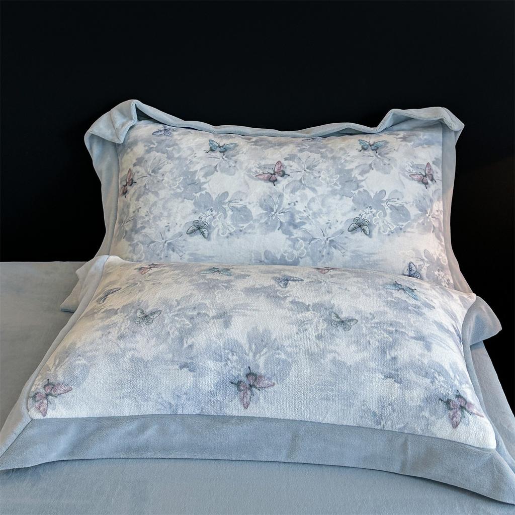 Thickened Milk Fleece Bedding Four-Piece Coral Fleece Fleece Quilt Cover