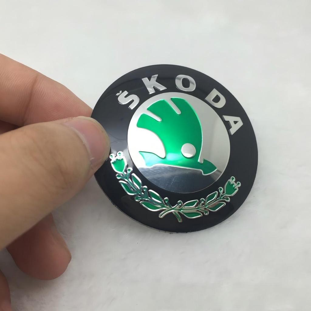 Personalized Metal Wheel Hub Cap Sticker for Skoda - Decorative 56mm/65mm