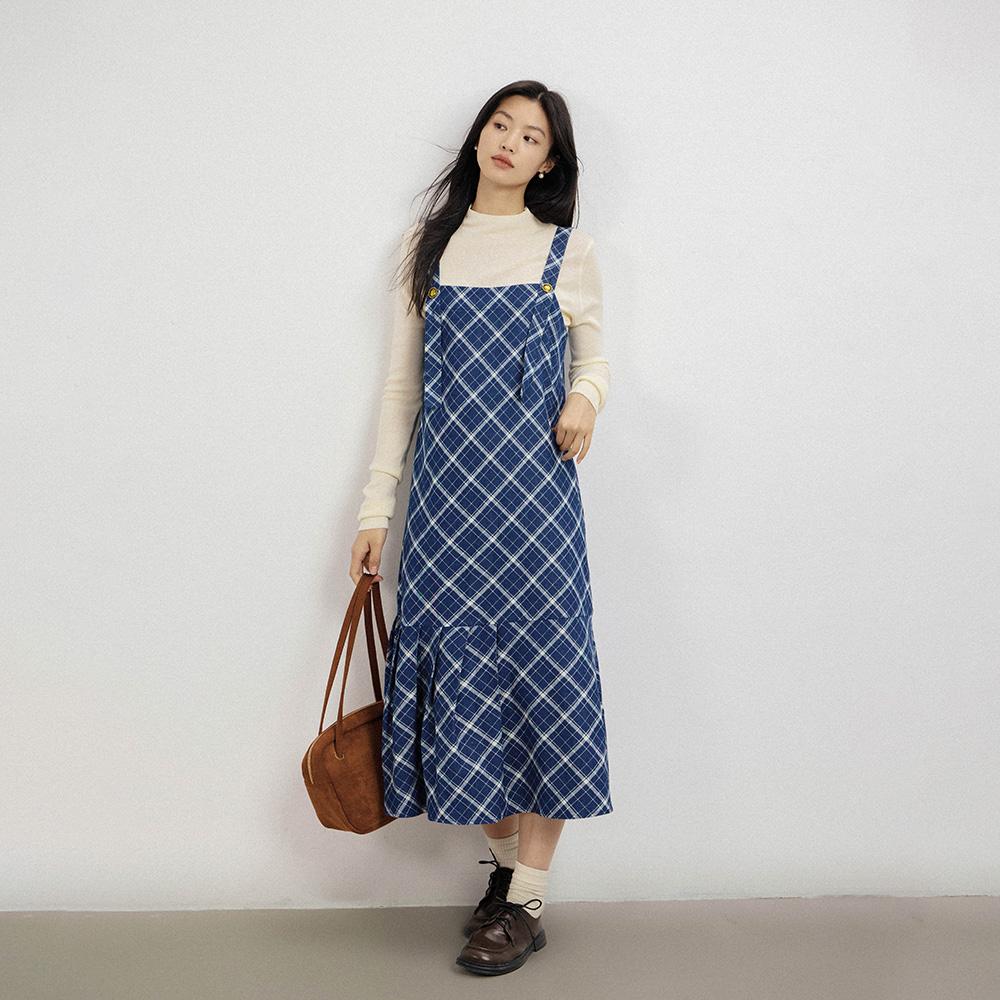 Laengsseon Ls_Blue Plaid Slip Dress