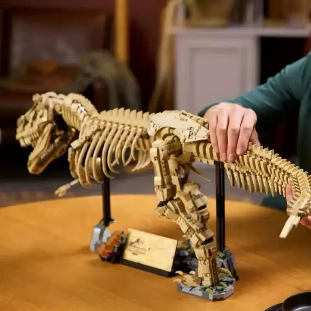 Creative Series 3145pcs100cm Dinosaur Bone Tyrannosaurus Fossil Model Building Blocks Home Furnishings Toys Birthday Gifts