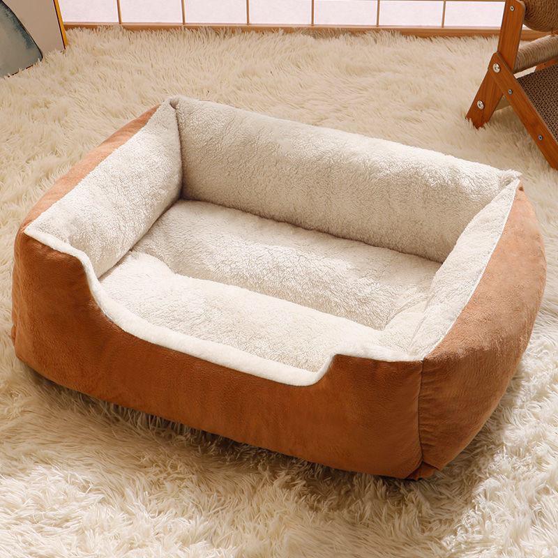 Winterwarmes Haustiernest: Quadratisches Schlafsofa für Katzen & Hunde