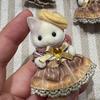 Genuine Anime Sylvanian Families Chocolate Rabbit Fairie Husky Giraffe Doll Kawaii Decoration Model Ornament Birthday Gift Toy