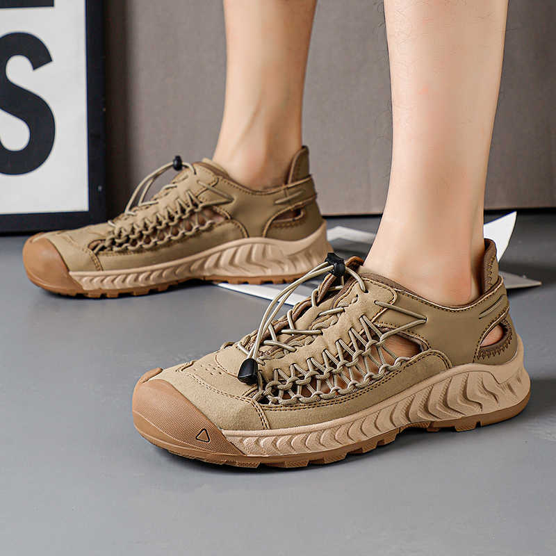 Fashion High Platform With Holes Brown Loafers Men Tennis Luxury Golf Shoes Black Sneakers Sports Flatas Snaeaker Tenys Sabot