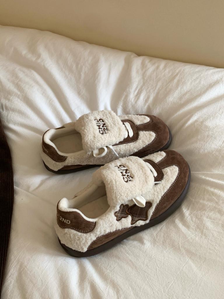 Lan Cabinet, Dexun Shoes Women's Autumn and Winter 2025 Winter New Soft Waxy Plush Cotton Shoes Versatile Sports and Leisure Shoes