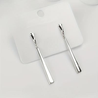 Minimalist OL Style Earrings, Versatile for Workplace Commuting, Capable Temperament Earrings, Exquisite and Minimalist Design