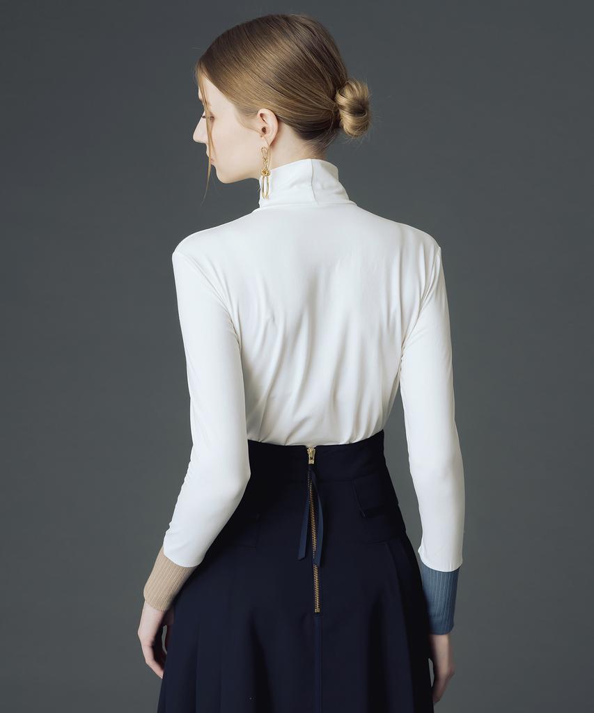 Pelimela Sweet Banana Turtleneck (Ivory)