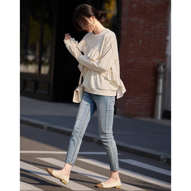 Demana French Lace Trim Round Neck Sweatshirt