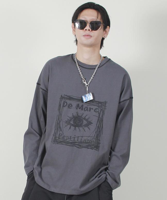 Deumakeu Square Graphic Stitch Long Sleeve T-Shirt Charcoal