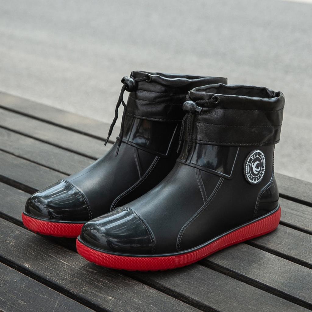 Waterproof shoes men's and women's rain shoes fashion short tube wear-resistant extra large size rain boots non-slip work overshoes