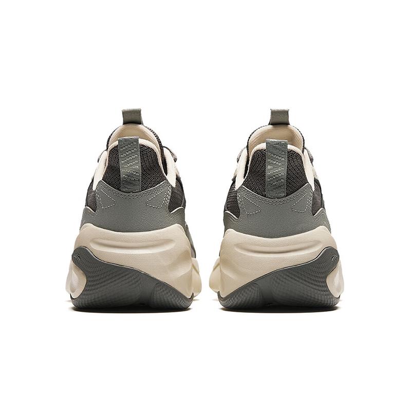 Anta Gravity Thick Sole Shock Absorbing Wear Resistant Height Increasing Low Top Dad Shoes Men sneaker Gray White 112418813-6