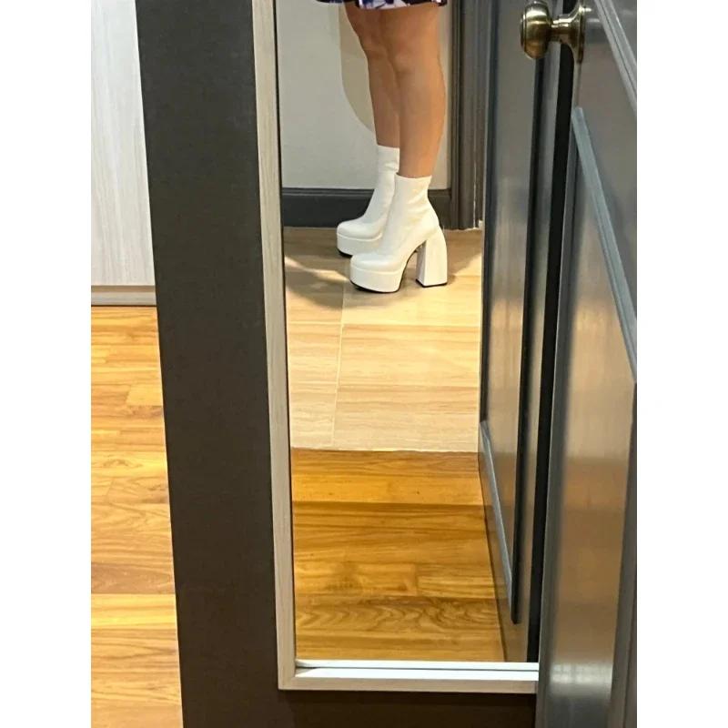 Móda Moderní Kozačky Ženy Platforma Podpatky Kulatá špička Kožená Bota Robustní podpatky Zip Designový Blok Boty na podpatku Móda Dívčí Neformální obuv