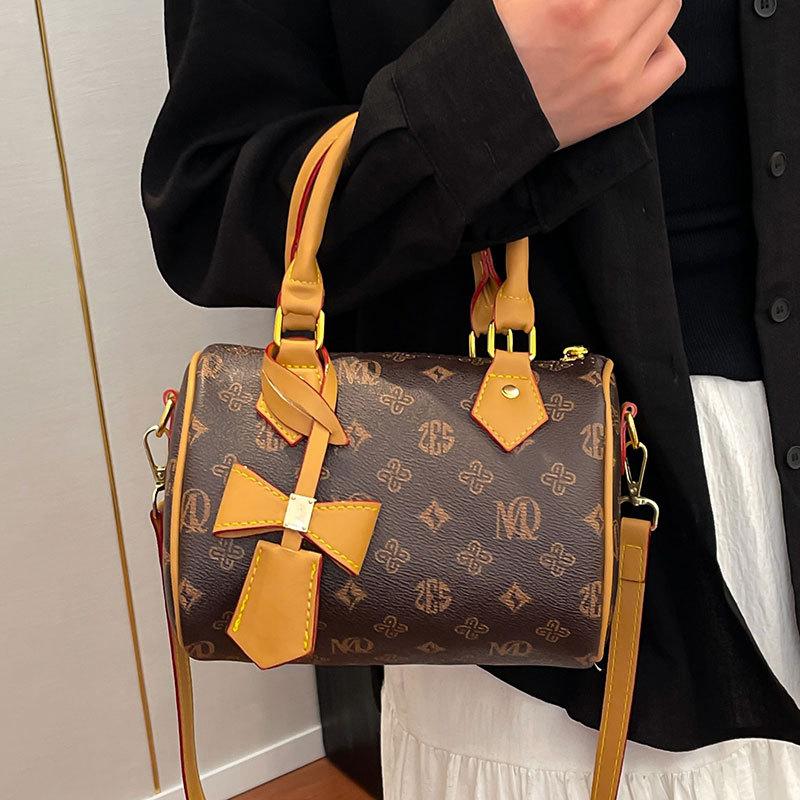 Wholesale Fashion Personality Printed Portable Pillow Bag Women's Casual Versatile Temperament Commuter Boston Bag