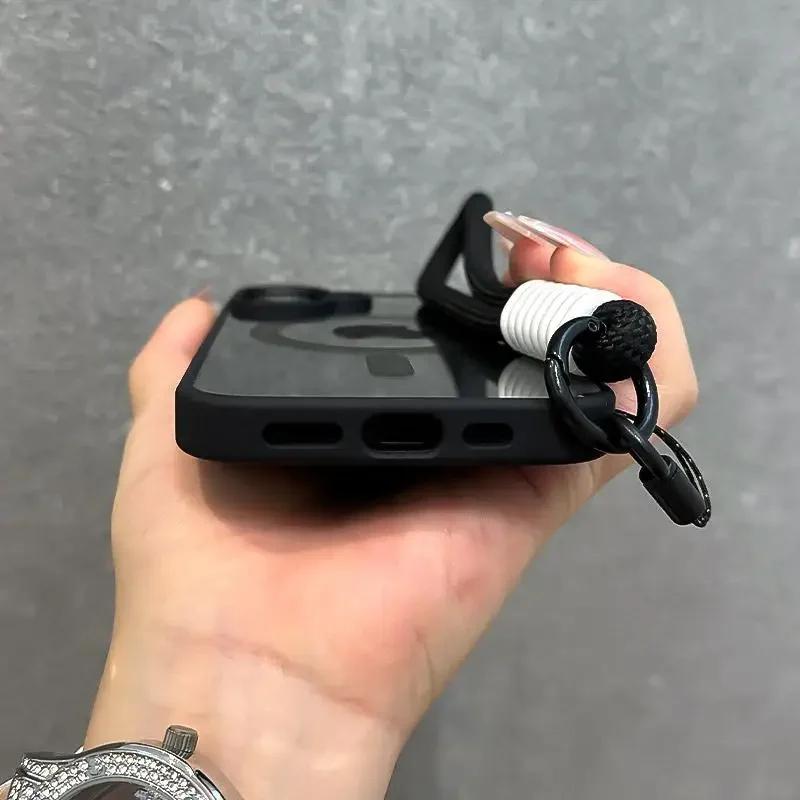 New Luxury Magsafe Clear Phone Case For iPhone 17 Pro Max 17 Pro 17 Air With Lanyard Shockproof Armour Wrist Strap Back Cover