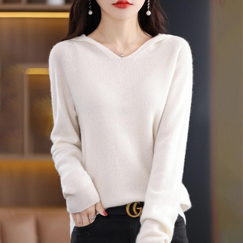 

First-line ready-to-wear 24 autumn and winter new hooded knitted sweater women s loose hooded sweater women s age-reducing primer sweater S