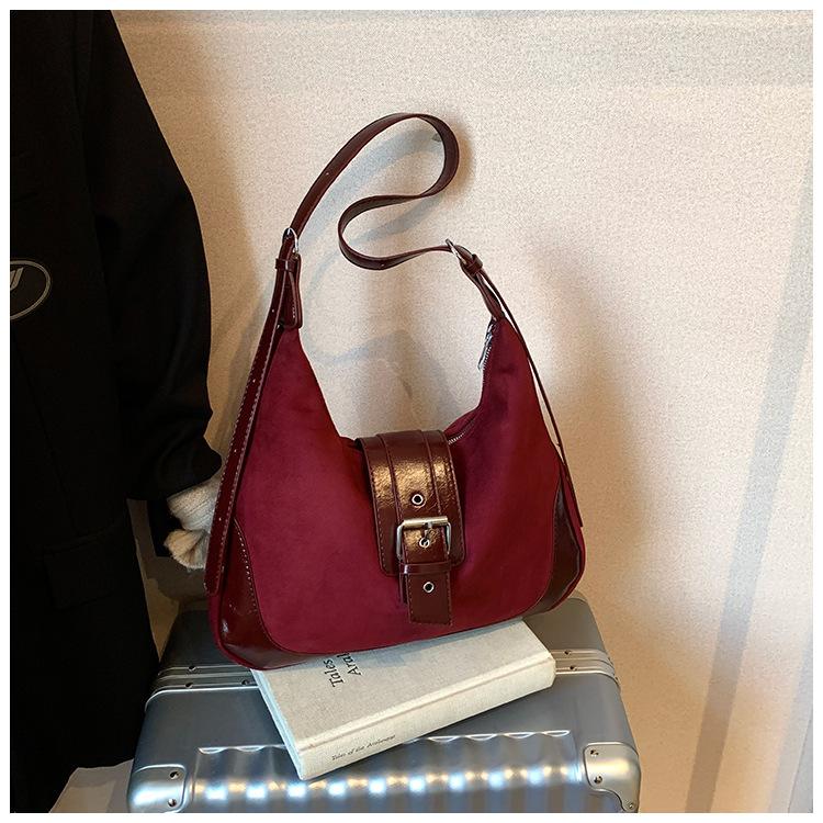 

Винтажная матовая сумка женская модная универсальная сумка-тоут высокого класса повседневная сумка-мессенджер сумка под мышкой красный