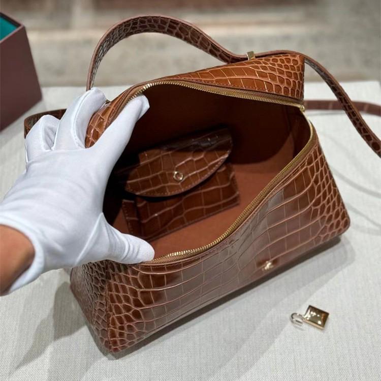 Alligator Grain Cowhide Lunch Bag 2025: Trendy Women's Crossbody & Handheld Shoulder Bag