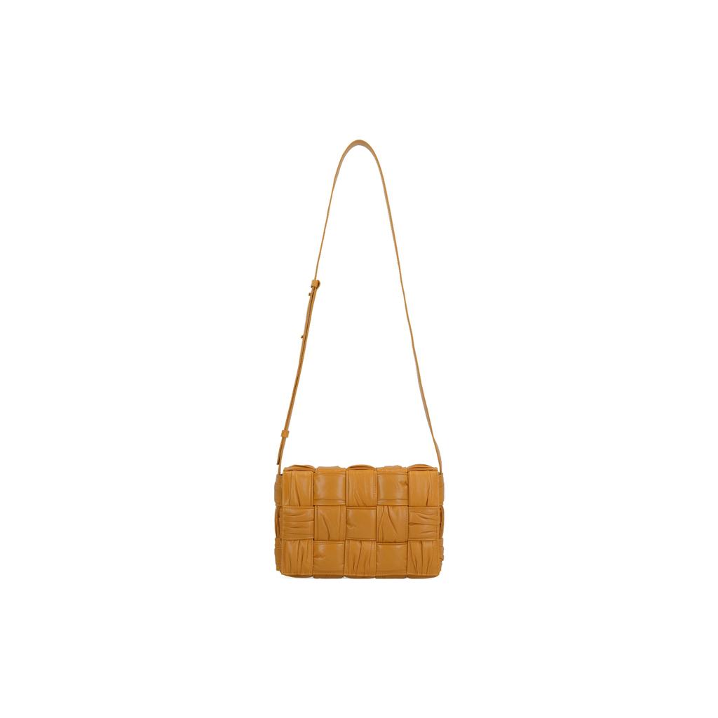 Bottega Veneta Borsa a Spalla Donna Cassette Muse Finitura Ottone Intreccio Pelle Pieghettata Tessuta Marrone 717089V2FY17713