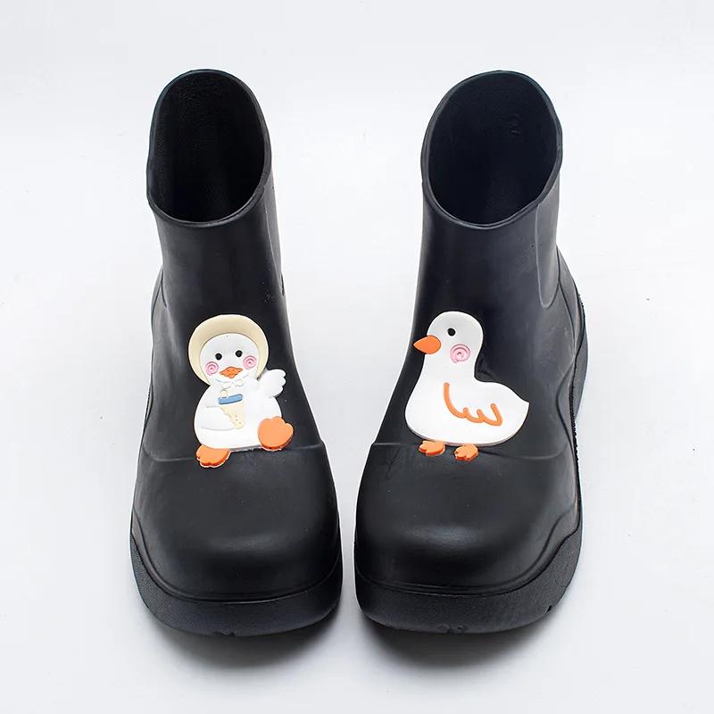

Модне водонепроникне водонепроникне взуття Duck Aqua Shoes Водонепроникні черевики солодкого кольору Молоді дівчата EVA Water Boots Жіночі рожеві дощові черевики до середини гомілки 38-39 чорний