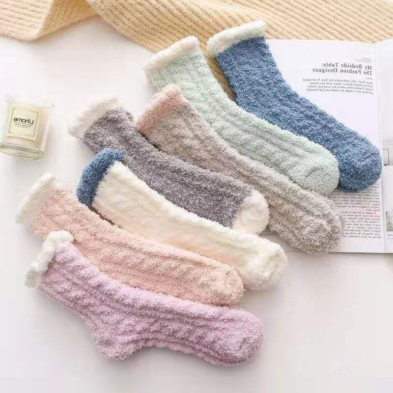 Coral Fleece Socks Women's Autumn and Winter Thickened Twist Half Fleece Socks Adult Home Floor Confinement Plush Sleep Socks