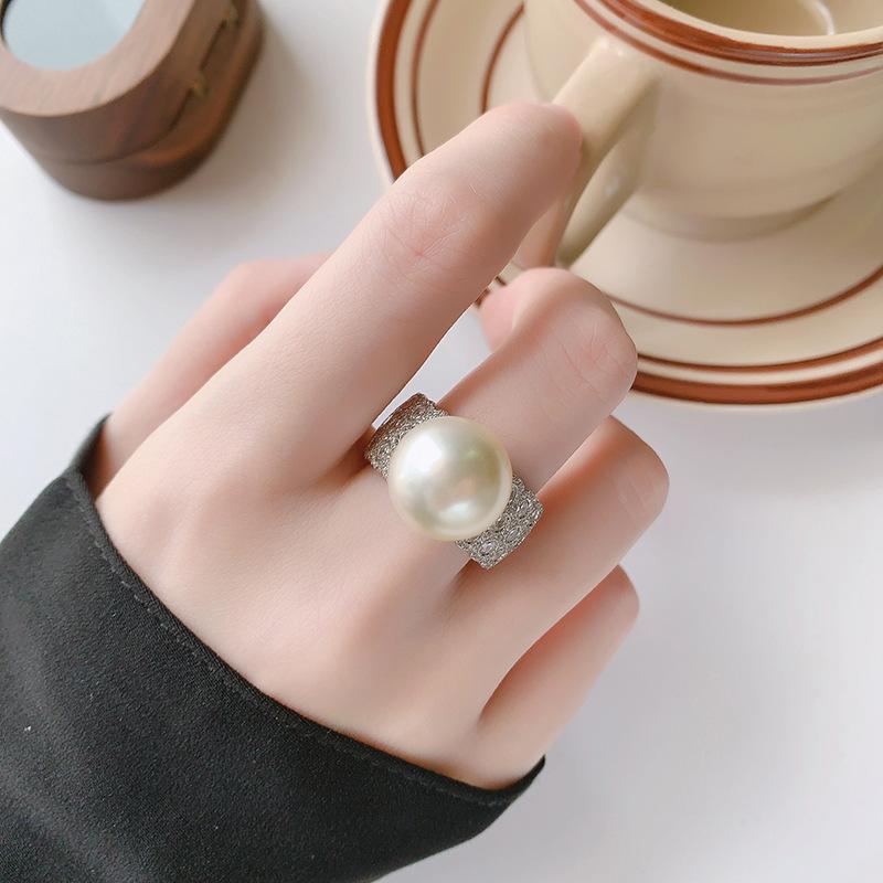 Jewelry Copper Platinum Plated Row Ring Pearl Temperament Personality Women'S Ring 14Mm