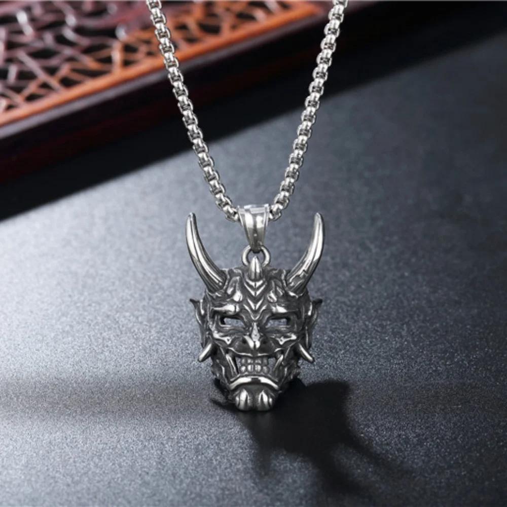 Vintage Japanse Demon Duivel Masker Geest Hanger Ketting Ketting Unisex Mannen Vrouwen Mode Gotisch Amulet Talisman Sieraden Feest Cadeau