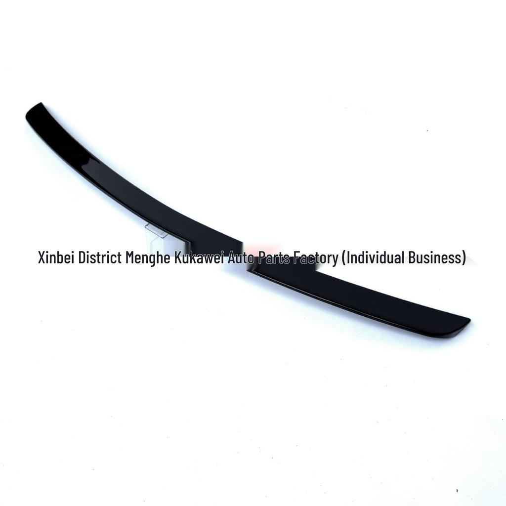 07-13 Mercedes-Benz Třída C W204 Lesklý Černý Karbonový Zadní Spoiler, Bez Vrtání Styl R