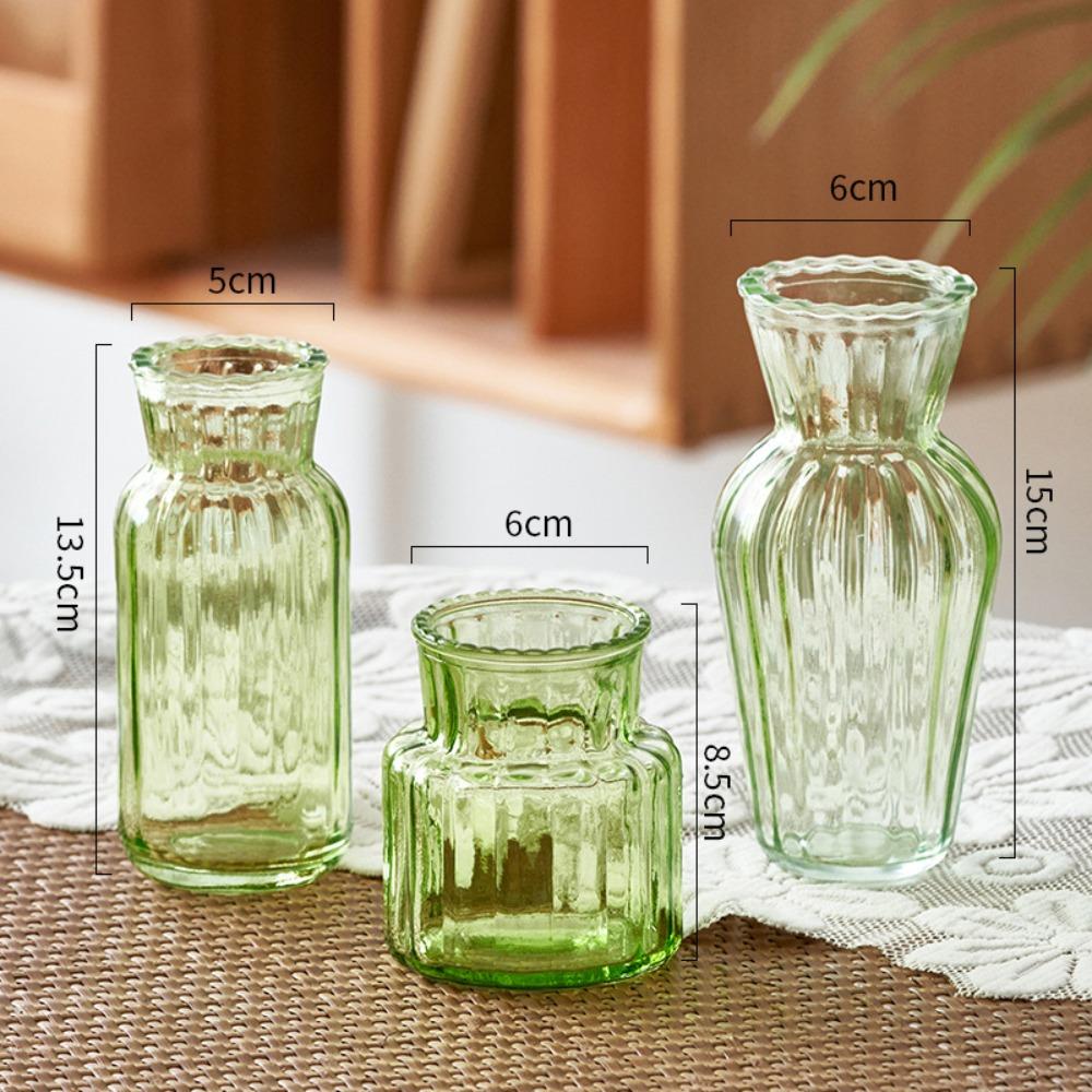 Transparent Glass Vase Mini Europe Style Embossed Hydroponic Plant Vase Home Decoration Desktop Ornaments Flower Vase Wedding