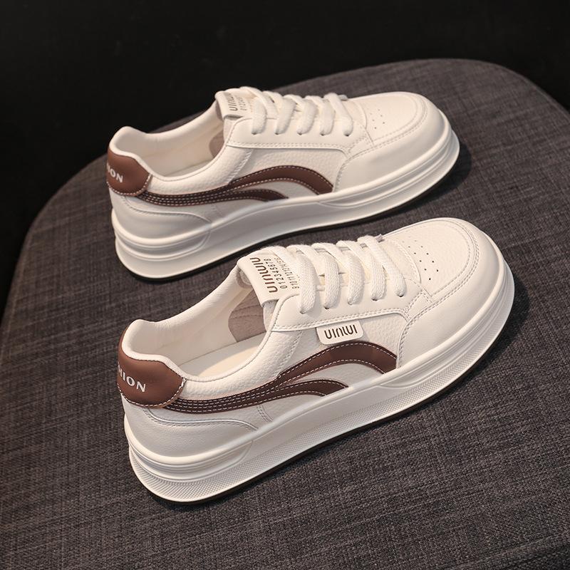 Leather White Shoes Women's Thick Baseplate Shoes 2025 Summer New Light Breathable Comfortable Sports Leisure Sports Board Shoes