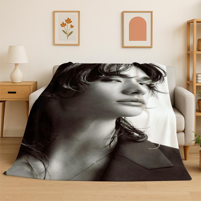 Kpop Hyunjin Stray Kids Musik Flanelldecke Weich Warm Überwurfdecke für Schlafzimmer Wohnzimmer Bett Reise Camping Picknick Geschenk