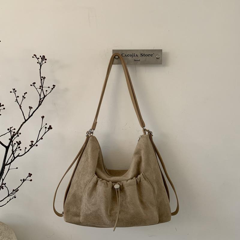 

Large capacity shoulder messenger bag, foreign style casual fashion personality 2025 autumn new simple shoulder bag women