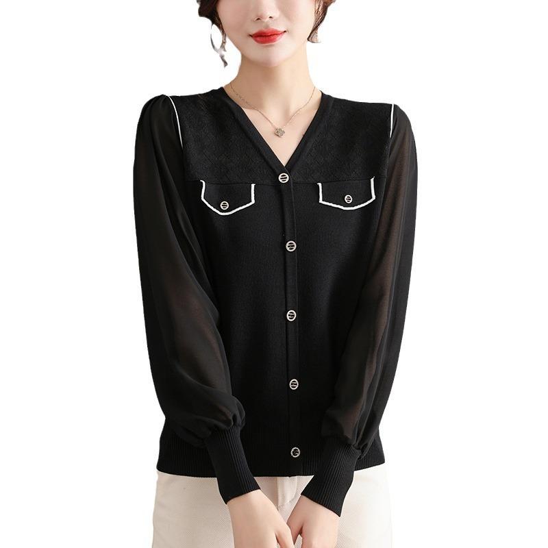 Age-reducing and thin lace splicing shirt women's spring and autumn new sweater