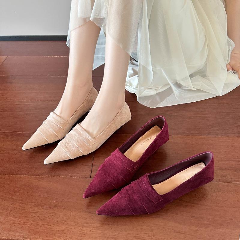 Spring and Summer New Low-heeled Temperament Small Single Shoes, Women Wear Thin-heeled Pointed Deep-mouth Single Shoes