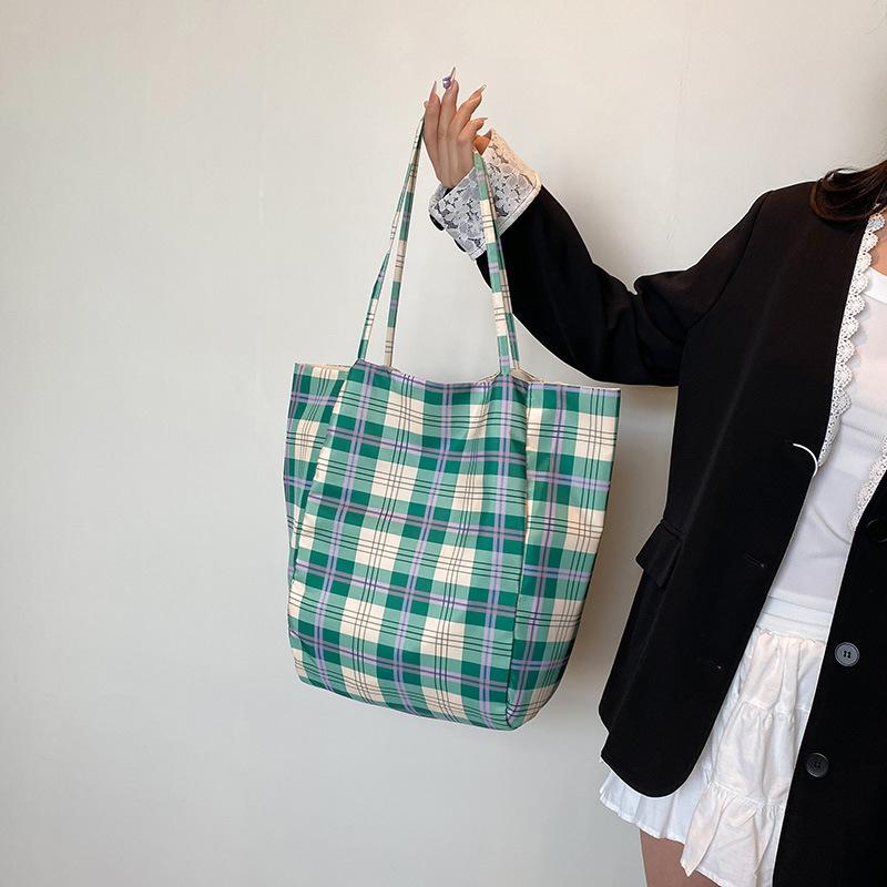 

Клетчатый узор новая летняя простая модная сумка-тоут женская личность ниша повседневная универсальная корейская версия сумка на плечо зелёный